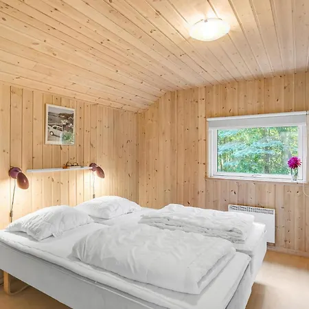 Lovely In With Kitchen Rødby