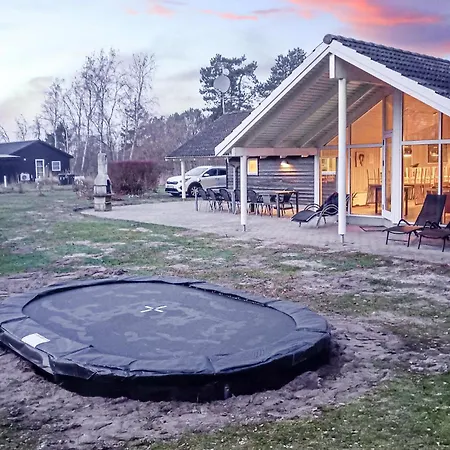 Lovely In With Kitchen * Rødby