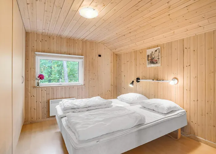 Lovely In With Kitchen Ferienhaus Rødby