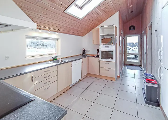 Lovely In With Kitchen Ferienhaus *